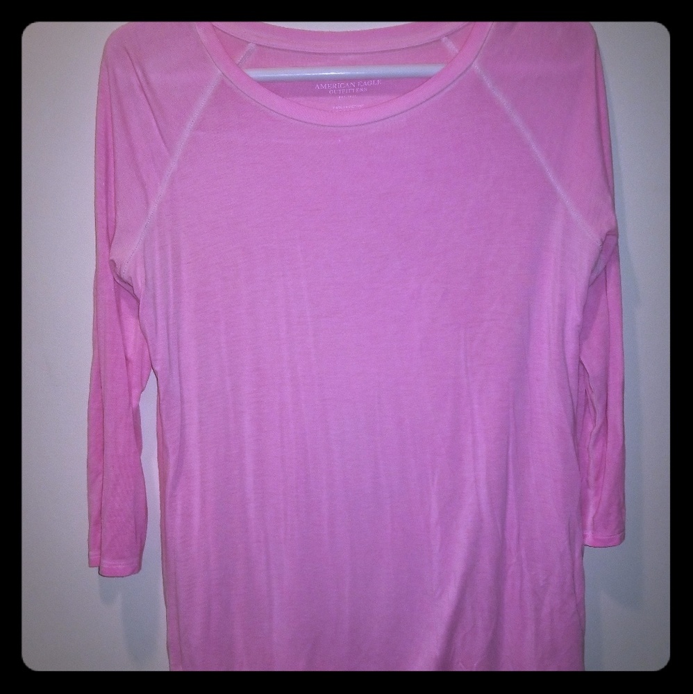 💕American Eagle Super Soft Everyday Shirt💕